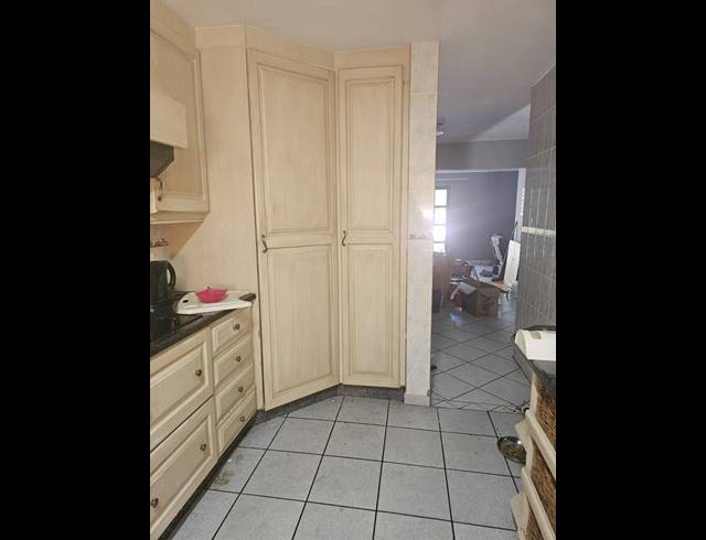 3 BEDROOM DUPLEX FOR SALE IN ARBORETUM